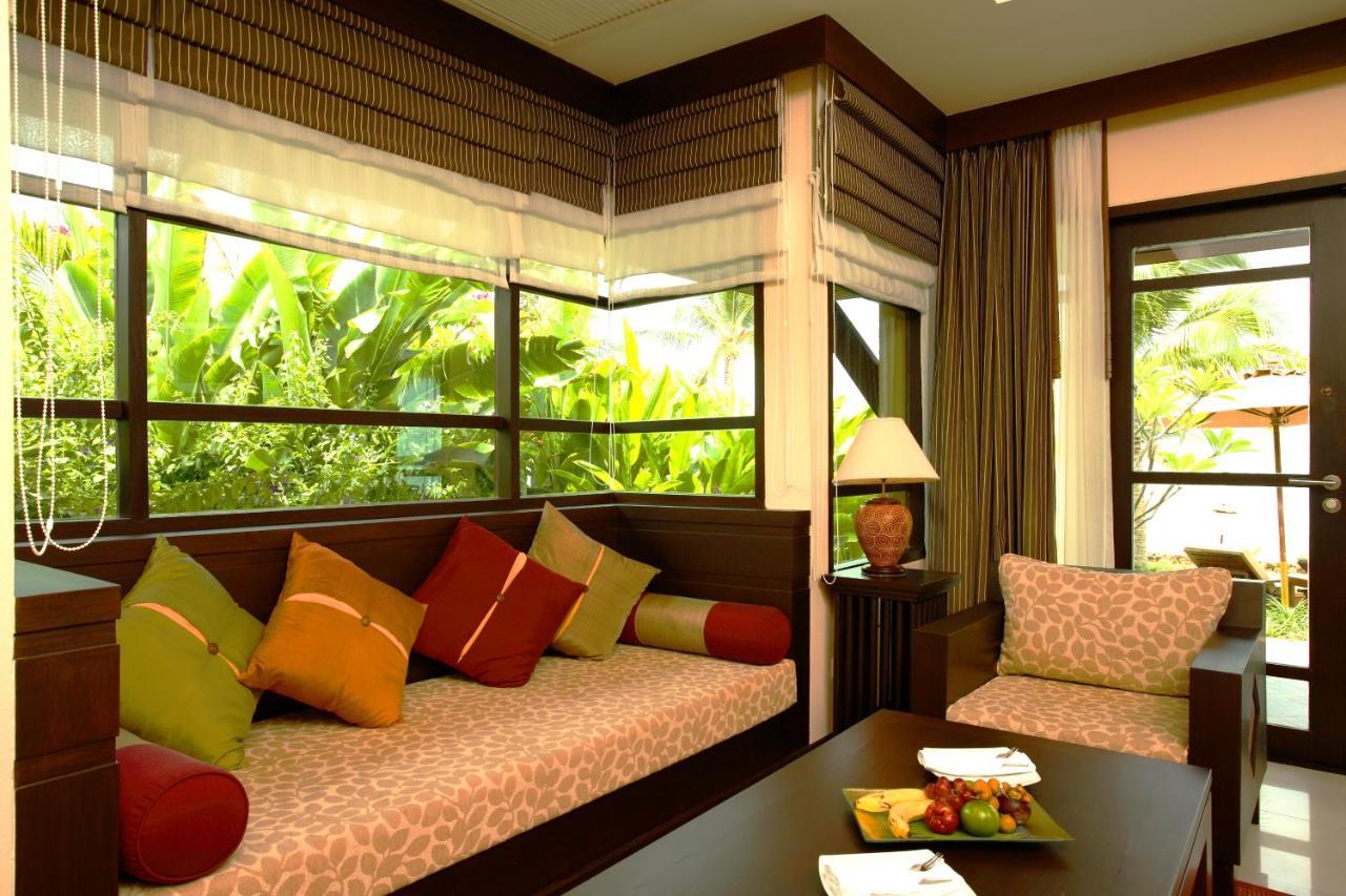 Villa - Beach Front